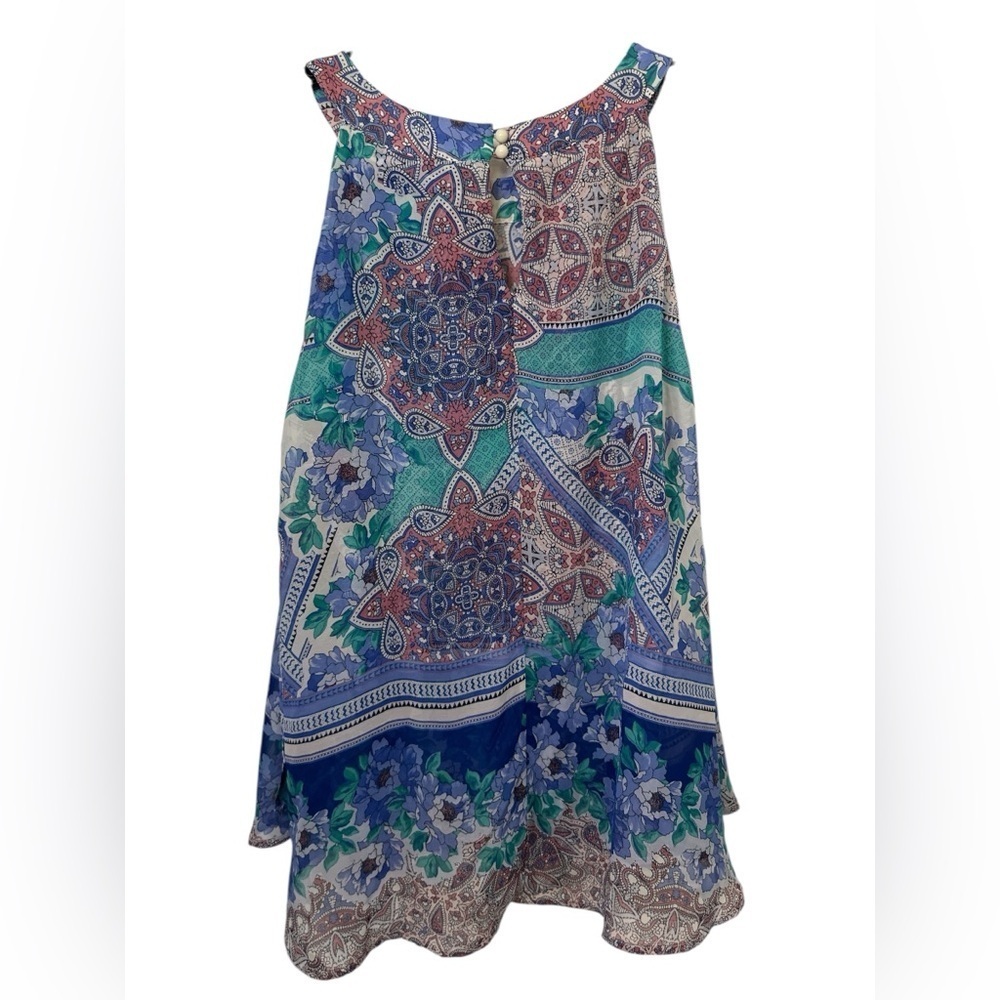 Cato floral flowy bedazzled tank top - Picture 2 of 6